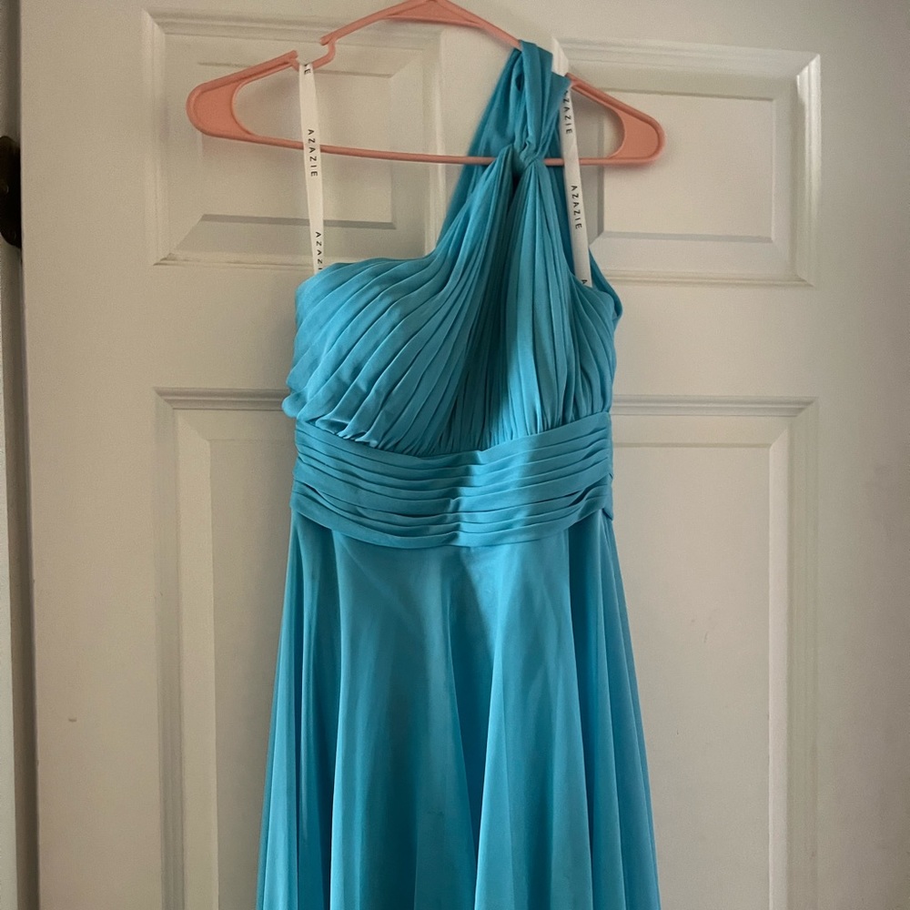 One shoulder long blue dress